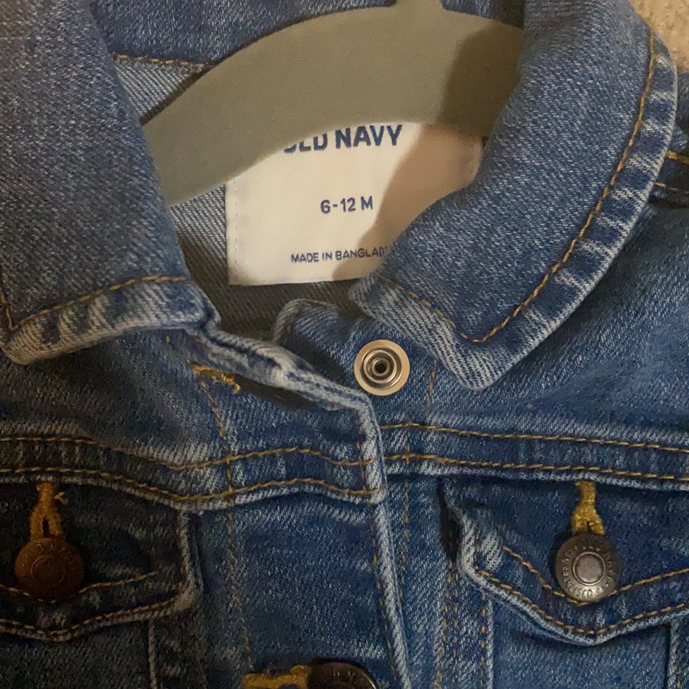 Jean jacket - Picture 2 of 3